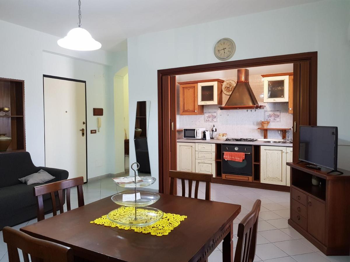 Il Tuppo - Al Centro In Cima Apartment Messina Exterior photo